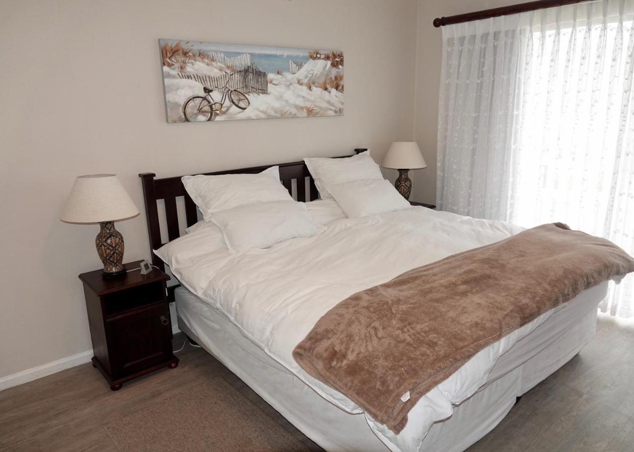 House 10-On-Sea Villa Hermanus Bagian luar foto
