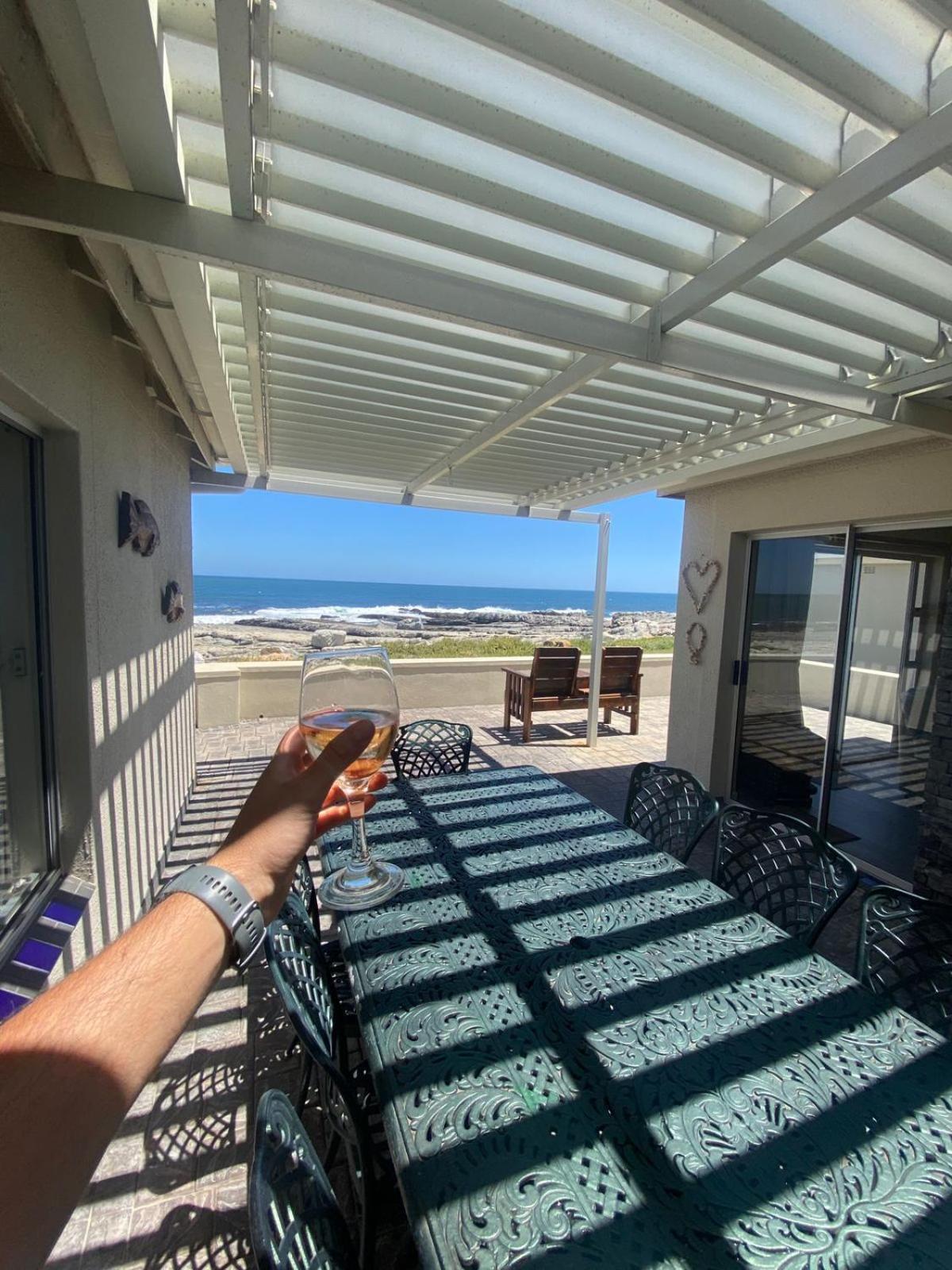 House 10-On-Sea Villa Hermanus Bagian luar foto